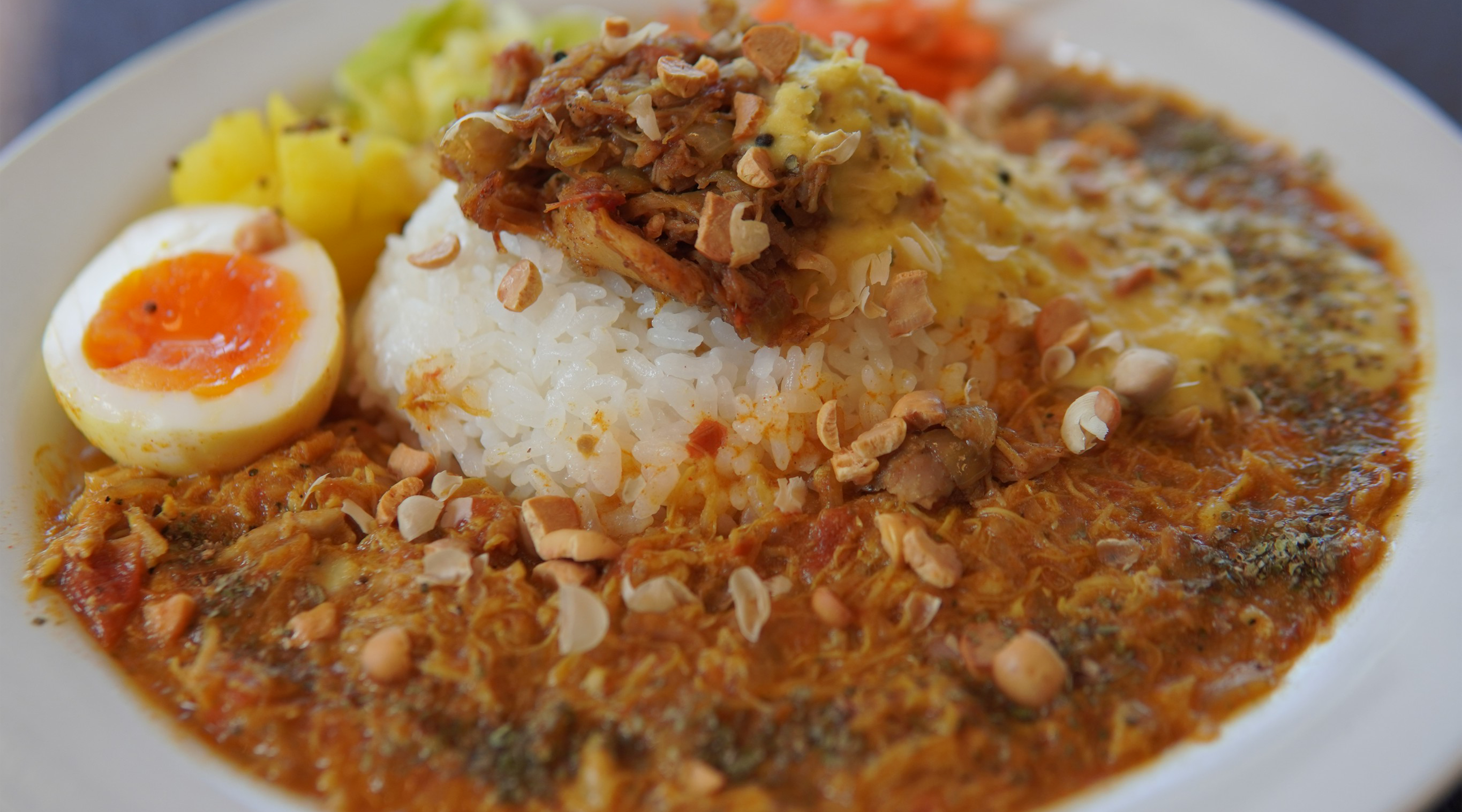 岩手まるごとカレー 1,500円